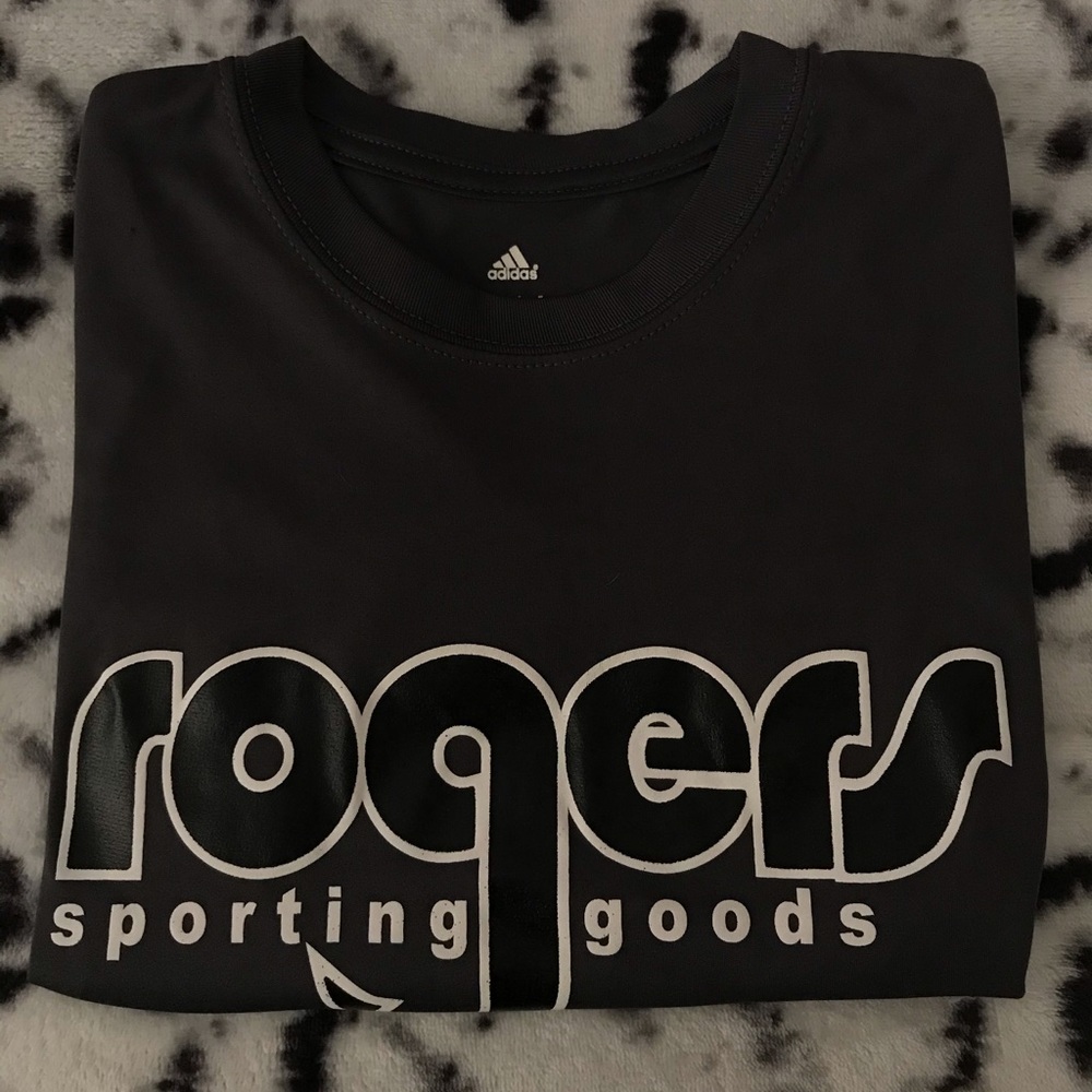 Women’s Adidas workout shirt